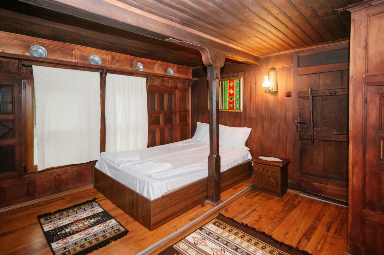 Hotel Kodjamanova House Žeravna Exteriér fotografie